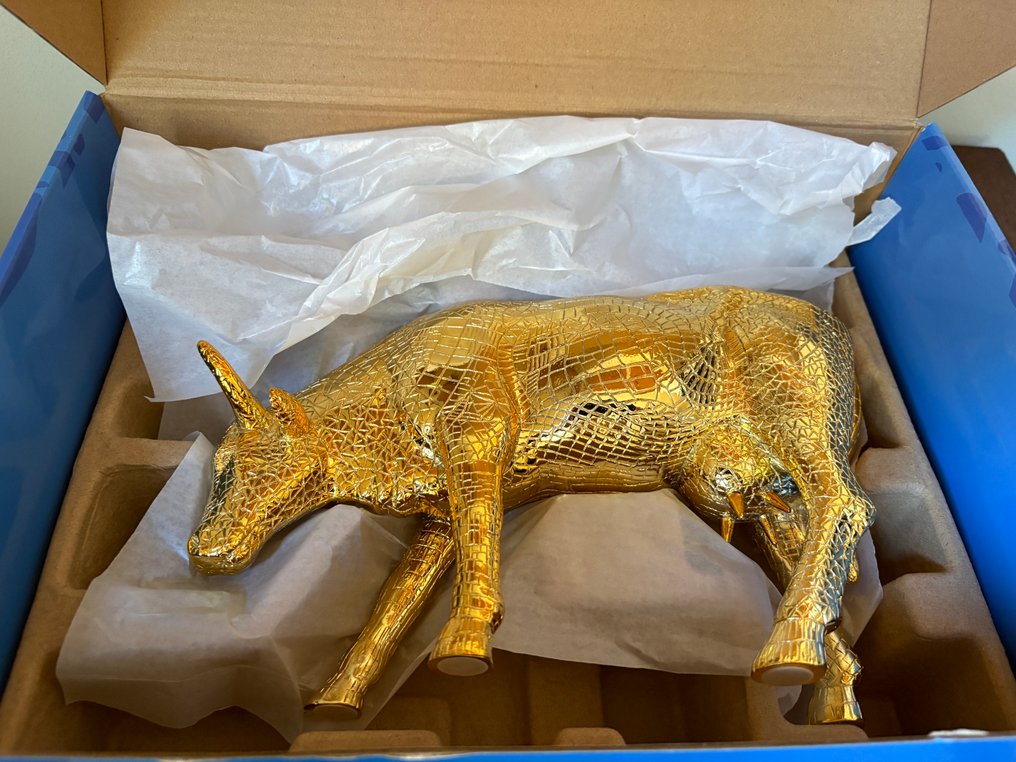 Figurină - Cow Parade Cowparade. Mira Moo Gold. Large. - PolyResin #3.2