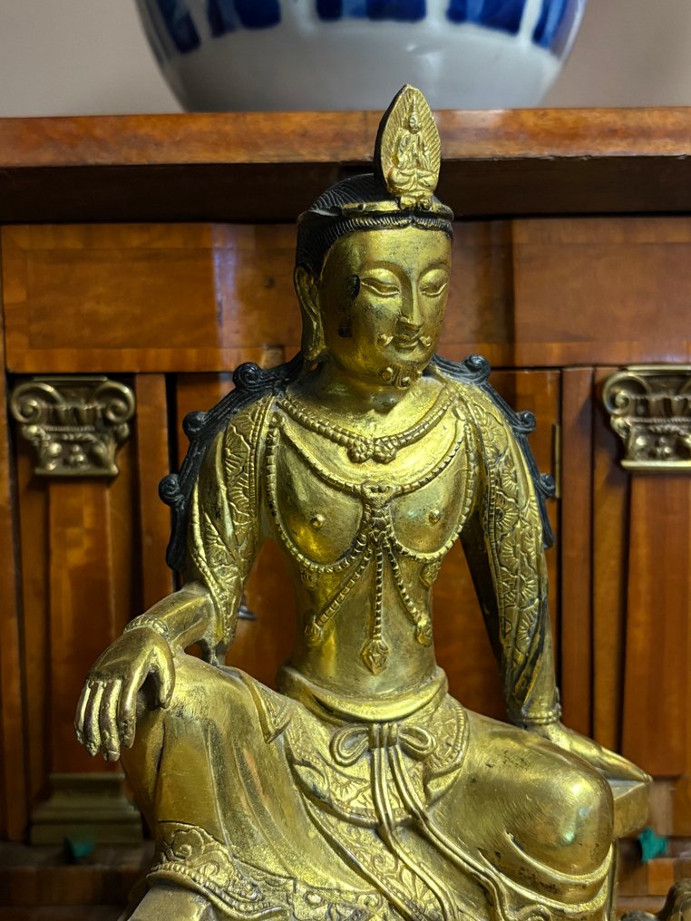 Statue tibétaine en bronze doré - XXe siècle #4.3