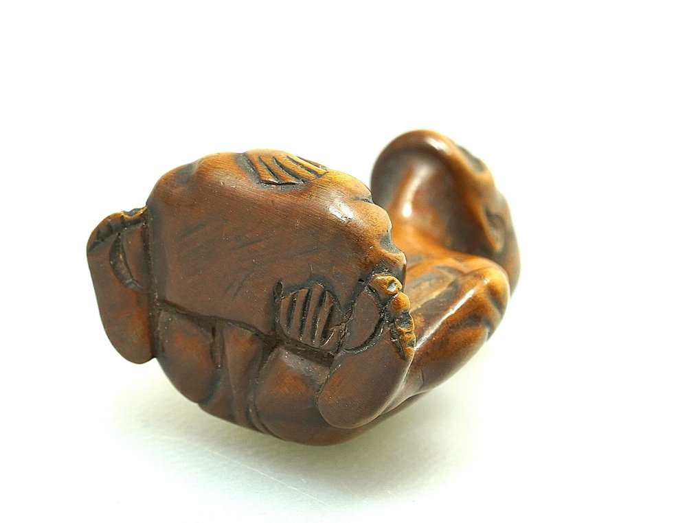 Netsuke dat een steenheffer voorstelt. - Hout - Japan - Edo Periode (1600-1868) #3.2