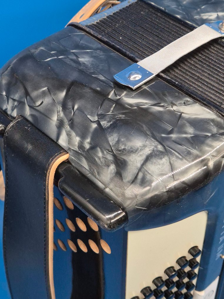 Hohner - Arietta IIM“ -  - Ακορντεόν  (χωρίς τιμή ασφαλείας) #1.0