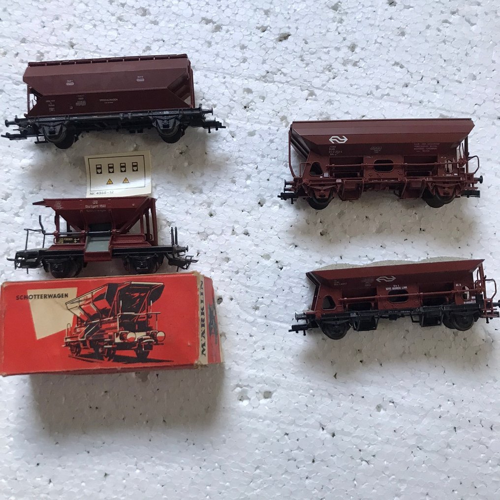 Märklin, Roco H0 - 4610 - Βαγόνι τρένου μοντελισμού (4) - 4 φορτηγά βαγόνια - NS, DB, SBB-CFF #1.0