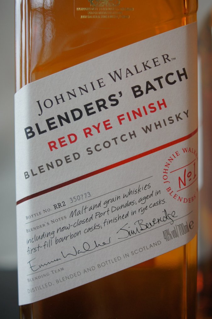 Johnnie Walker Blender's Batch Red Rye Finish RR2 & RR3  - b. 2016  - 700ml - 2 bottles #3.2