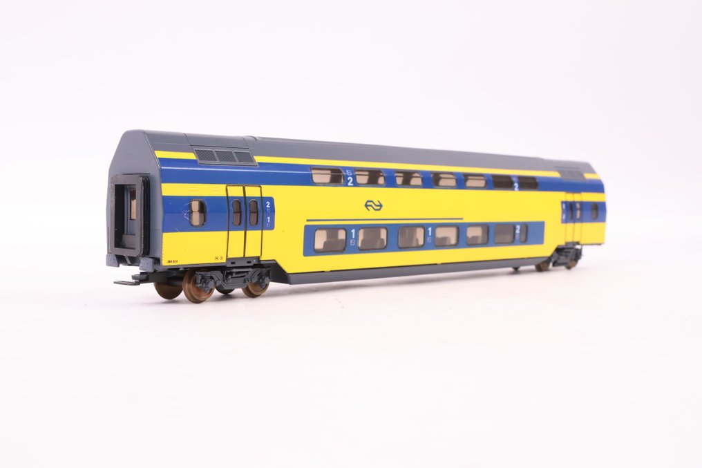 Lima H0 - 309605 - Modeltog passagervogn (1) - Mellemrumsvogn IRM - NS #3.2