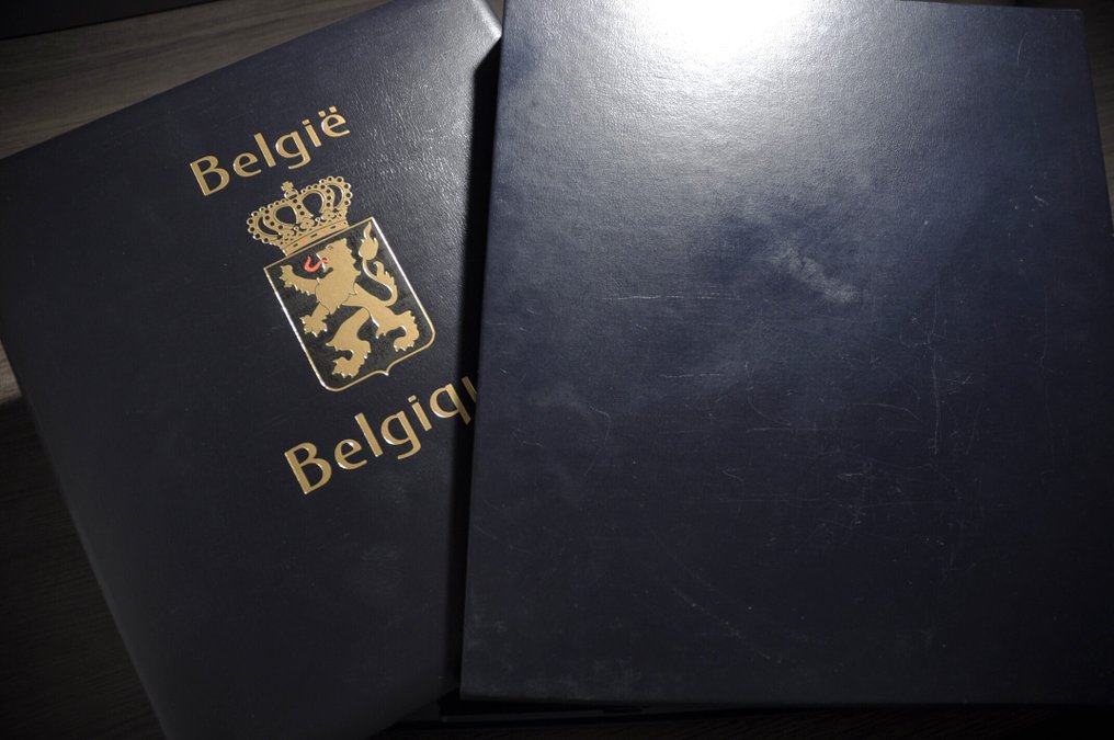 Accessories  - 4 lege luksus DAVO banden med cassettes. #2.1