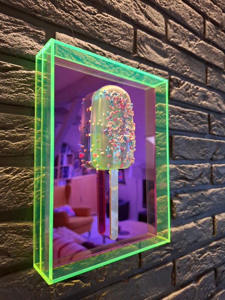 ELEMENTAL - Neon Ice Cream - Mirror edition #1.0