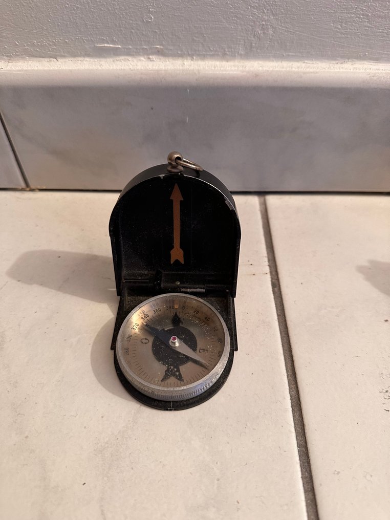 France - Compass - 1920-1930 #1.0