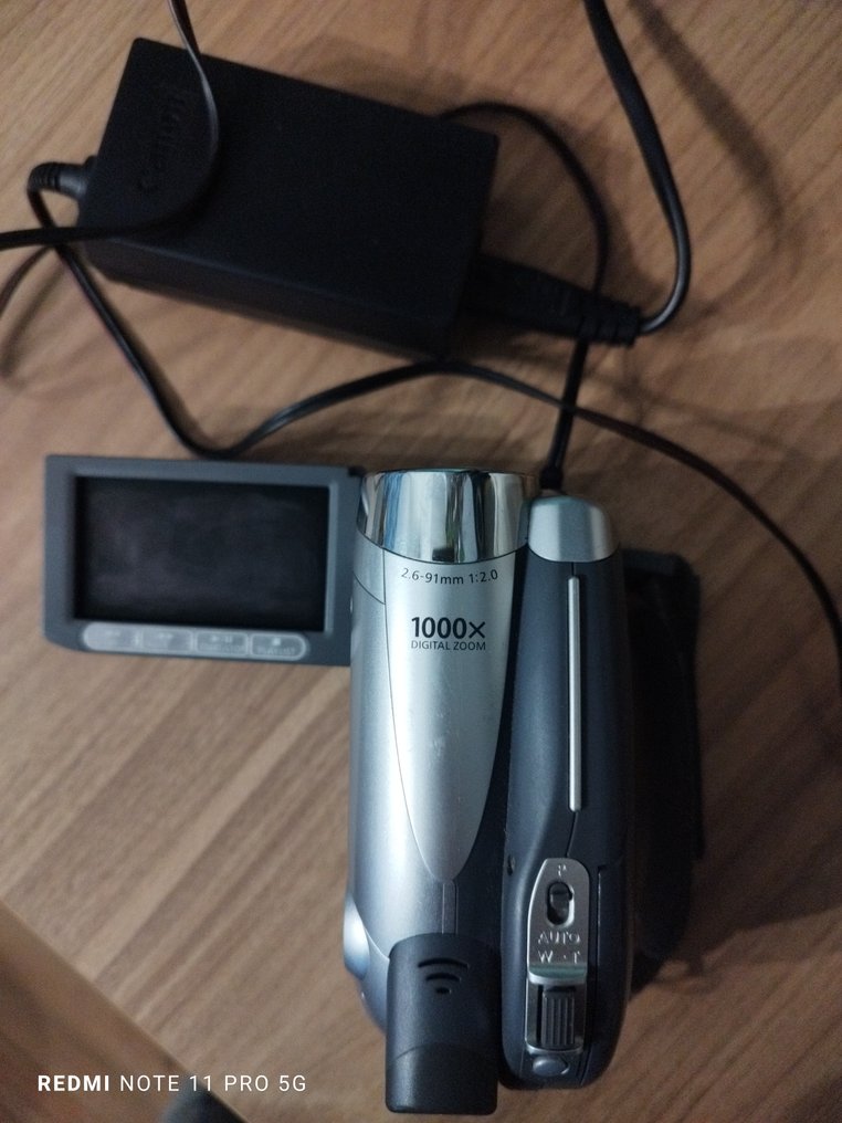 Canon DC211 DVD camera #1.0