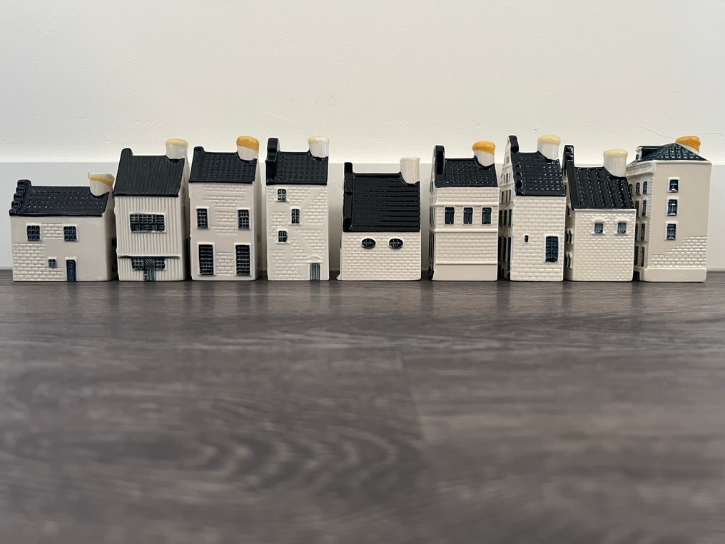 KLM-talo (9) - Bols - Yhdeksän KLM:n taloa. #3.2