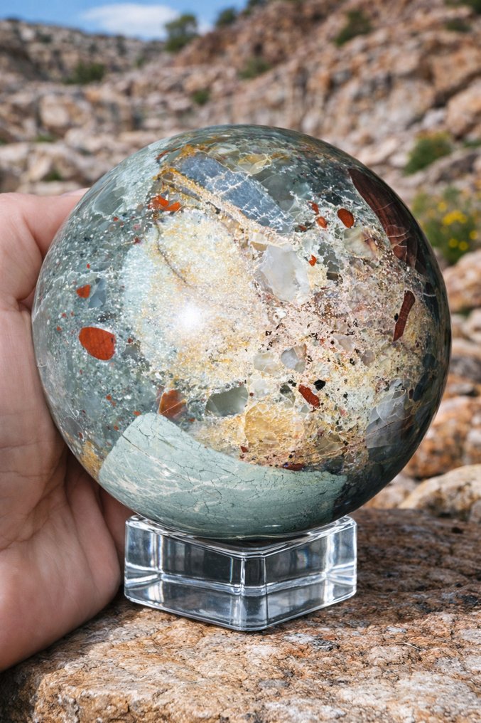 独特的天蓝宝球 – 龙血玛瑙配大型天然石英包裹 Ø 84毫米- 844 g - (1) #4.3