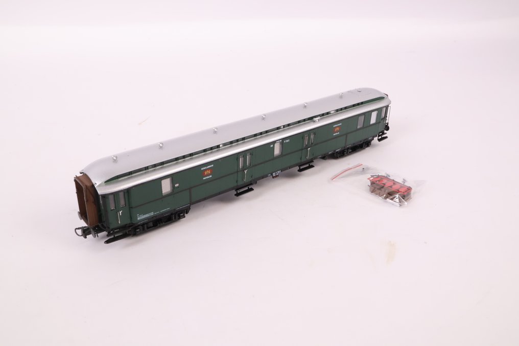 Artitec H0 - 20.295.01 - Τρένο μοντελισμού μεταφοράς εμπορευμάτων (1) - Προπορευόμενο P 7012, πράσινο, ασημένιο στέγαστρο. - NS #4.3