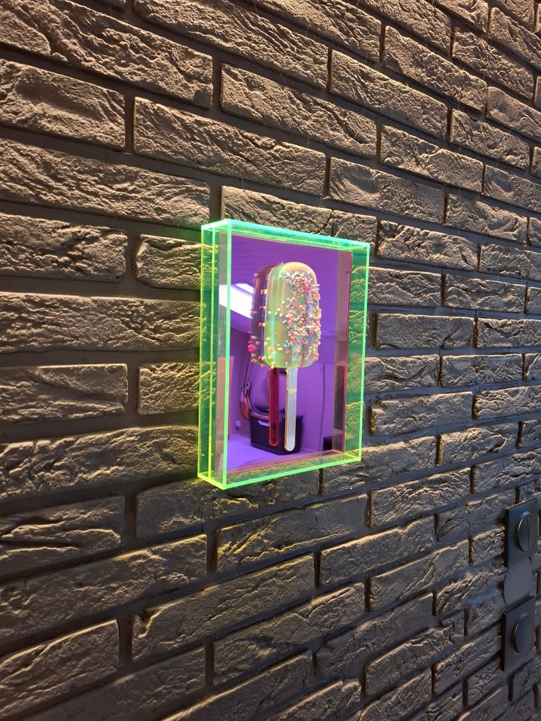 ELEMENTAL - Neon Ice Cream - Mirror edition #2.1