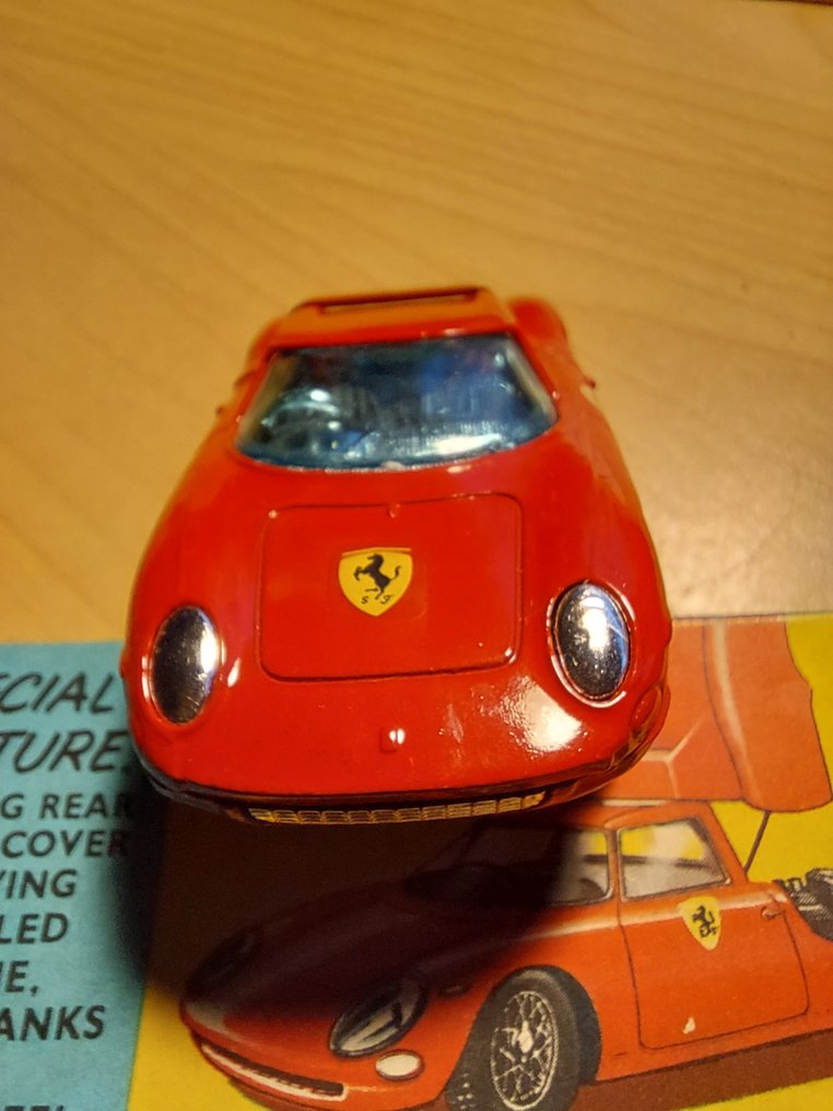 Corgi 1:43 - Modelbil - 314 Ferrari Berlinetta 250 Le Mans #1.0
