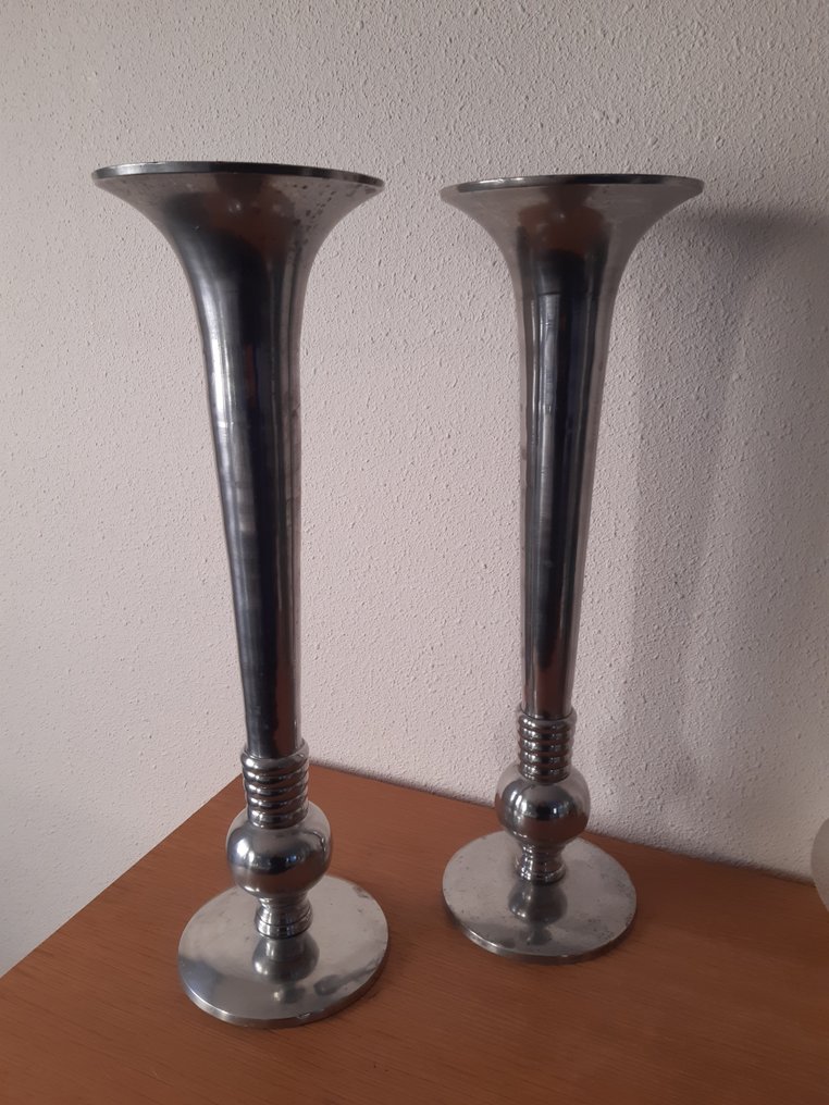 Vase (2) - Solifleur - Aluminium - Large trumpet bass #1.0