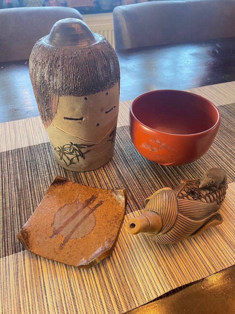 4件来自日本的陶瓷物品 - 陶瓷 - Diverse makers - 日本 - 20世纪 #1.0