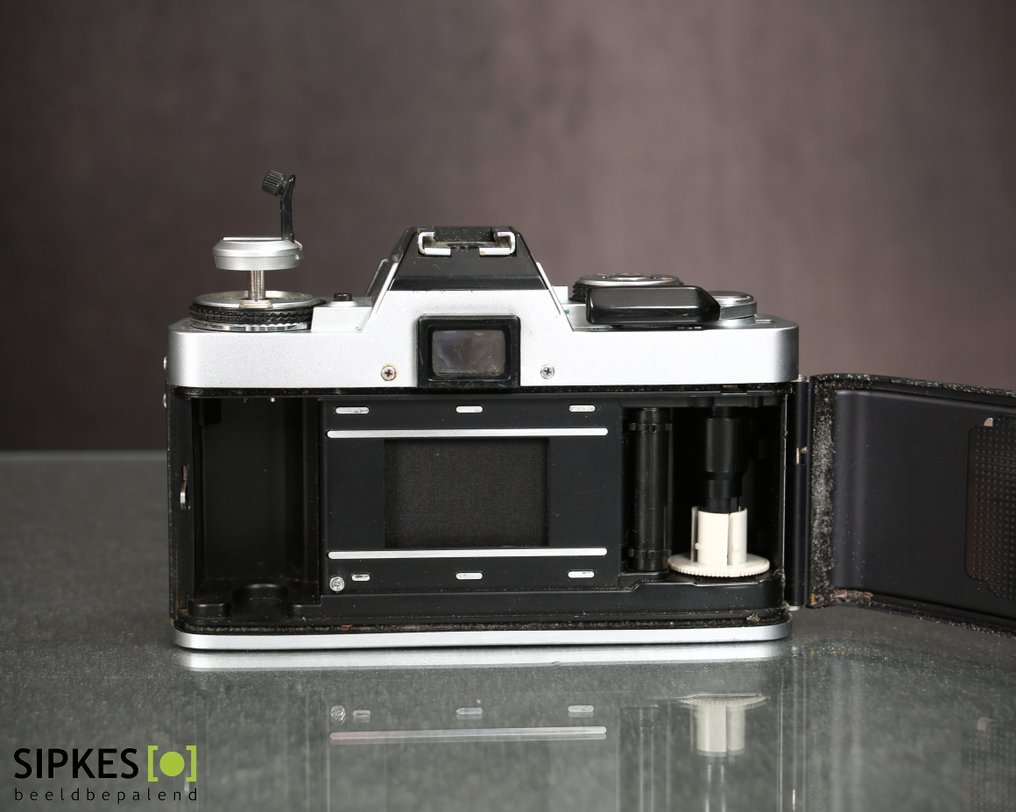 Minolta XG-M + Kiron 24mm f/2 - Αντανακλαστική φωτογραφική μηχανή με μονό φακό (TLR) #4.3