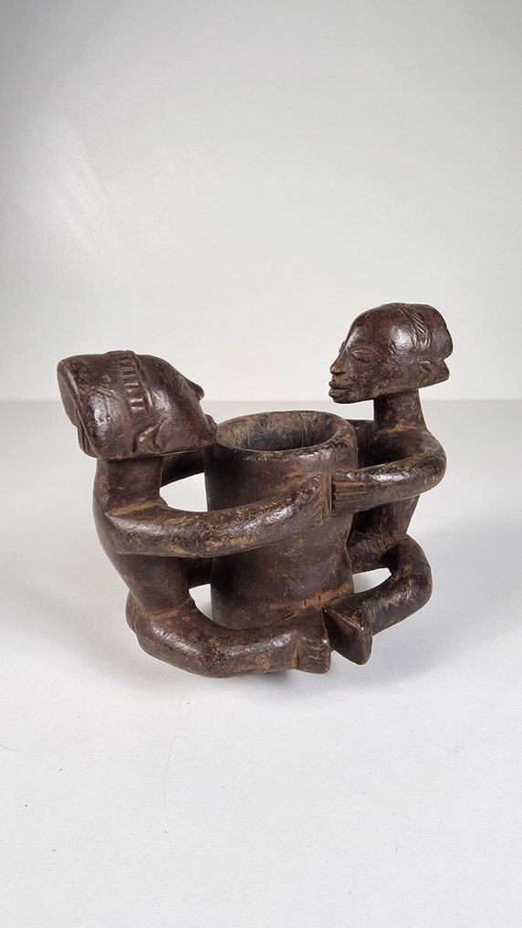 Φορείς ξύλινων κυπέλλων. - Luba - Δημοκρατία του Κονγκό (χωρίς τιμή ασφαλείας) #3.2