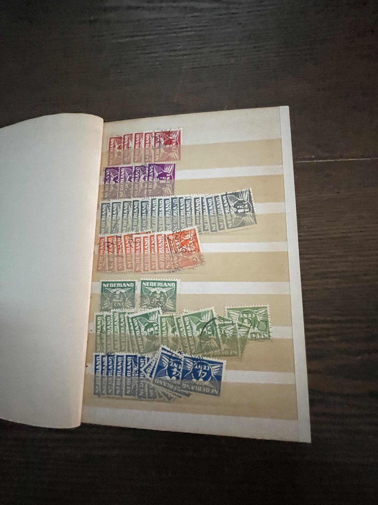 世界 1870/1970 - 39 张专辑，A5 及较小的收藏。非常丰富的收藏，涵盖各种内容。按国家分类。 #2.1