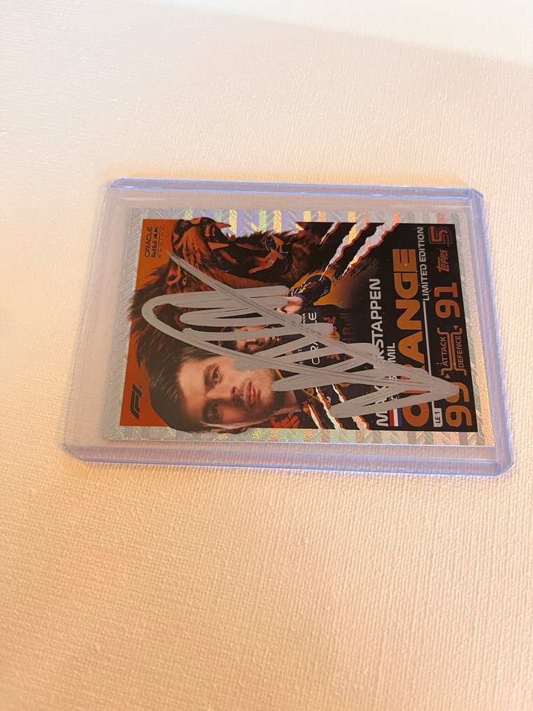 Red Bull Racing - Max Verstappen - 2024 - Topps Card #1.0