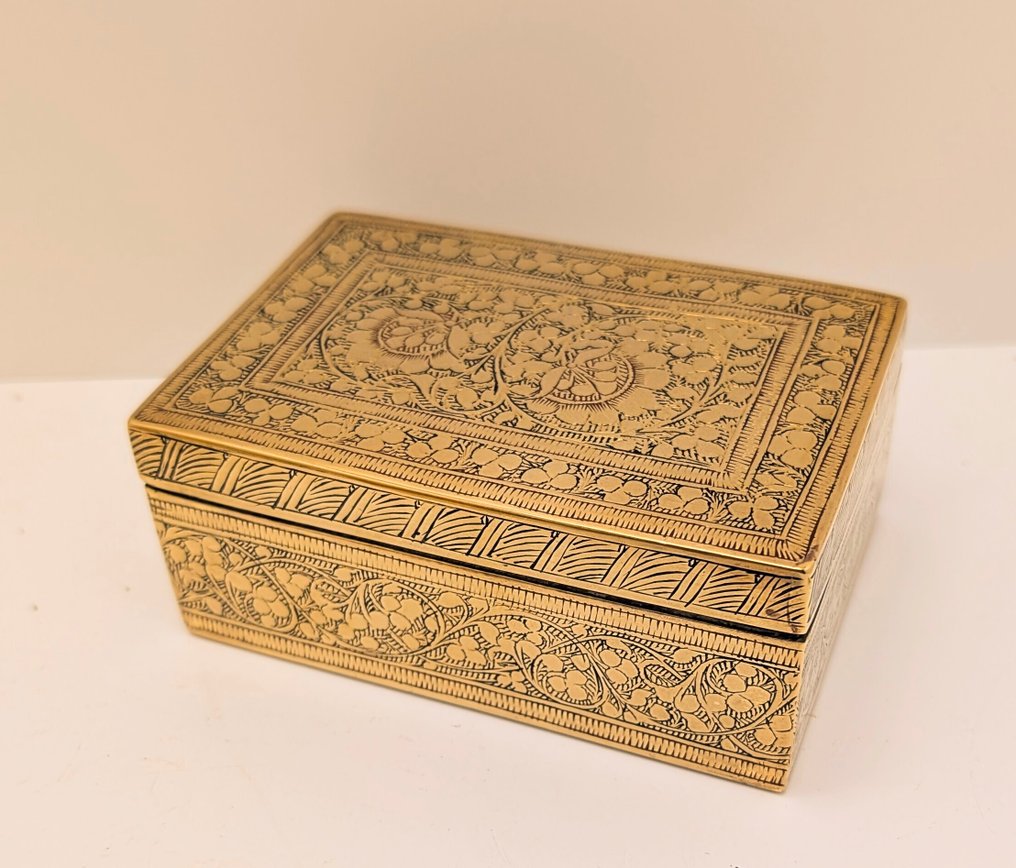 Låda (8) - Mässing #2.1