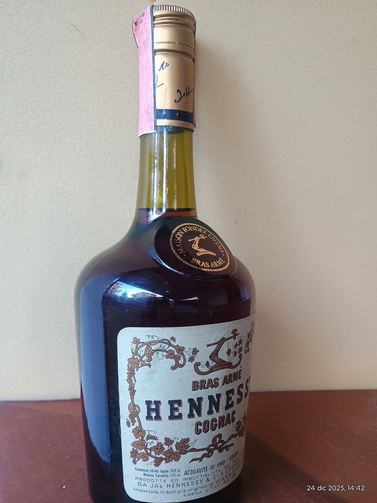 Hennessy - Bras Armé  - b. 1970年代 - 0.75 Ltr #4.3