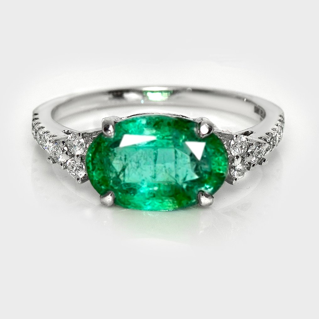 没有保留价 - 戒指 - 14K包金 IGI 2.45 克拉赞比亚浓郁绿色, 白金 -  2.75ct. tw. 祖母绿 - 钻石 #1.0