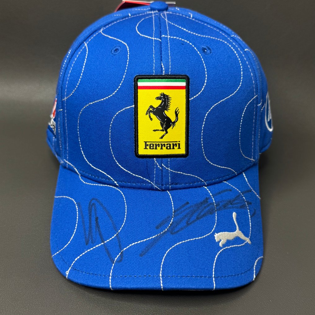 Ferrari - Monza Grand Prix - Charles Leclerc & Lewis Hamilton - 2025 - Sportskasket #1.0