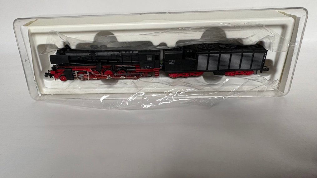 Minitrix N - 12616 - 連煤水車的蒸汽火車 (1) - BR52 具备冷凝功能的空调 - DB #4.3