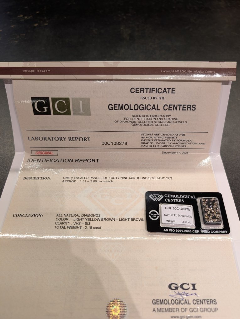 没有保留价 - 49 pcs 钻石  (天然色彩的)  - 2.18 ct - 圆形 - Light 黄色, 棕色 - SI2 微内三含级, VVS1 极轻微内含一级, VVS2 极轻微内含二级, SI1 微内含一级, SI2 微内含二级 - 以色列宝石中心（G.C.I.） #3.2