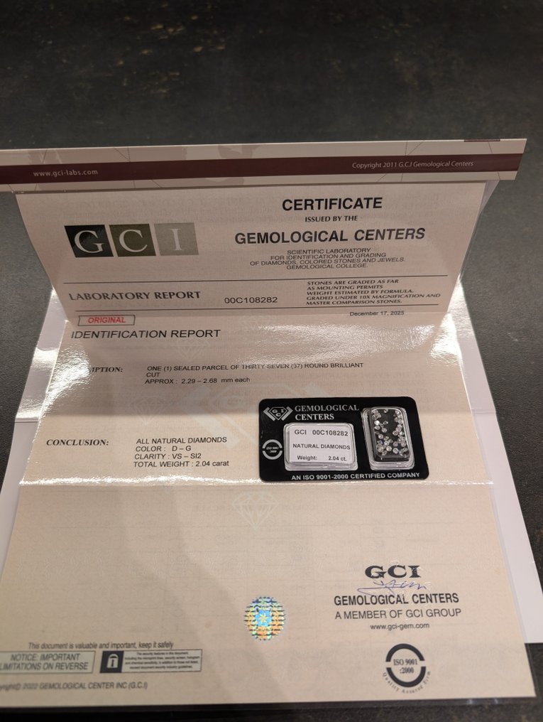 没有保留价 - 37 pcs 钻石  (天然)  - 2.04 ct - 圆形 - G, D (无色), E, F - SI2 微内含二级, VS1 轻微内含一级, VS2 轻微内含二级, SI1 微内含一级 - 以色列宝石中心（G.C.I.） #2.1