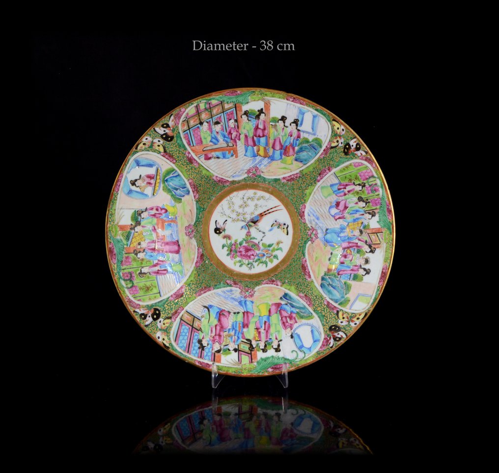 一个直径38厘米的巨大中国‘玫瑰花饰’盘子 - 瓷器 - 中國 - 大清，咸豐（1850-1861年）时期，19世纪。 #1.0