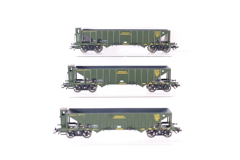 Märklin H0 - 46801 - Σετ τρένου μοντελισμού μεταφοράς εμπορευμάτων (1) - Σετ 3 βαγονιών καυσίμων - K.Bay.Sts.B #1.0