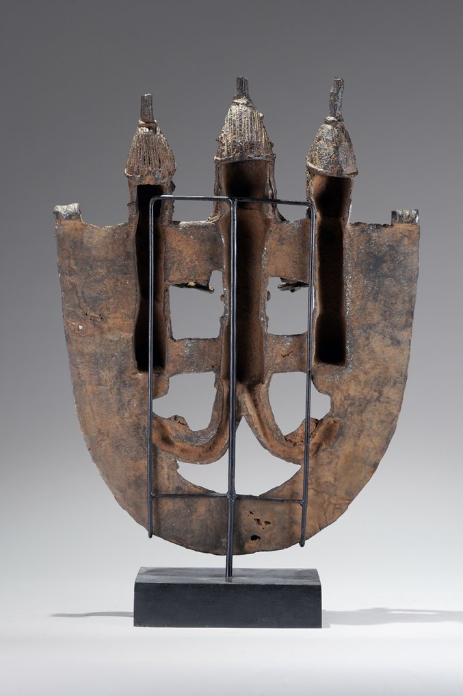 青铜雕塑 - 盘子 - Ama - 尼日利亚 #3.2