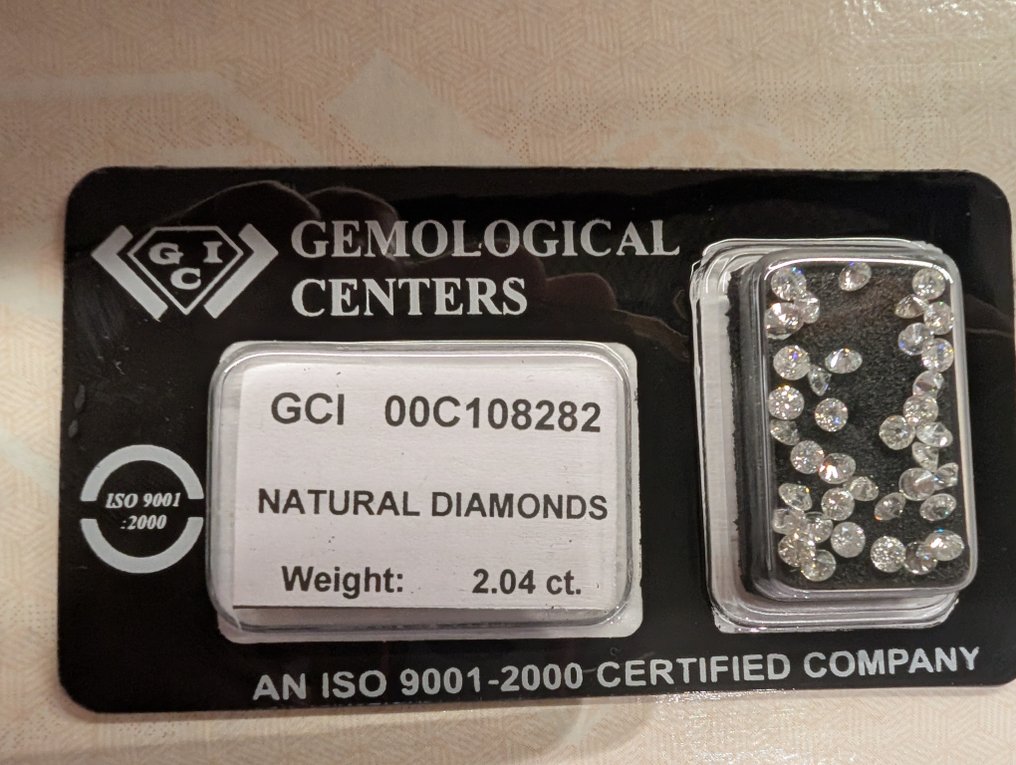 没有保留价 - 37 pcs 钻石  (天然)  - 2.04 ct - 圆形 - G, D (无色), E, F - SI2 微内含二级, VS1 轻微内含一级, VS2 轻微内含二级, SI1 微内含一级 - 以色列宝石中心（G.C.I.） #3.2