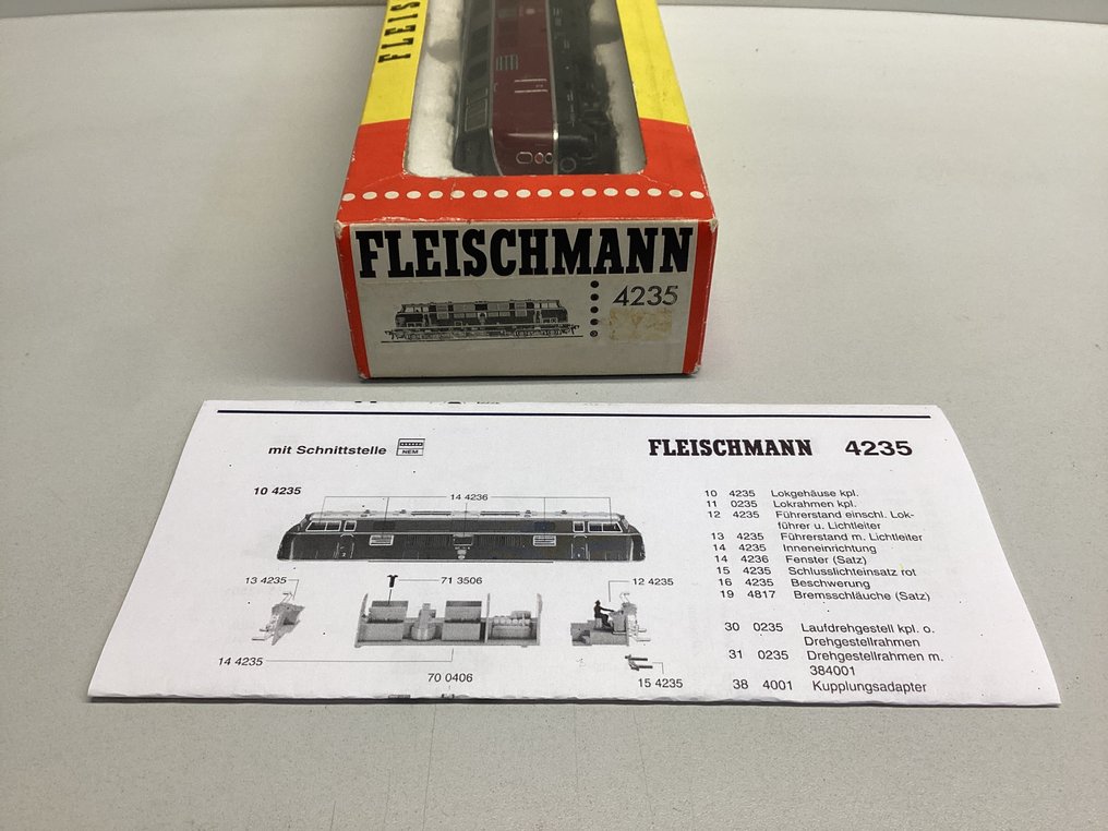 Fleischmann H0 - 4235, 5121, 5122, - Model train locomotive (3) - local train - DB #3.2