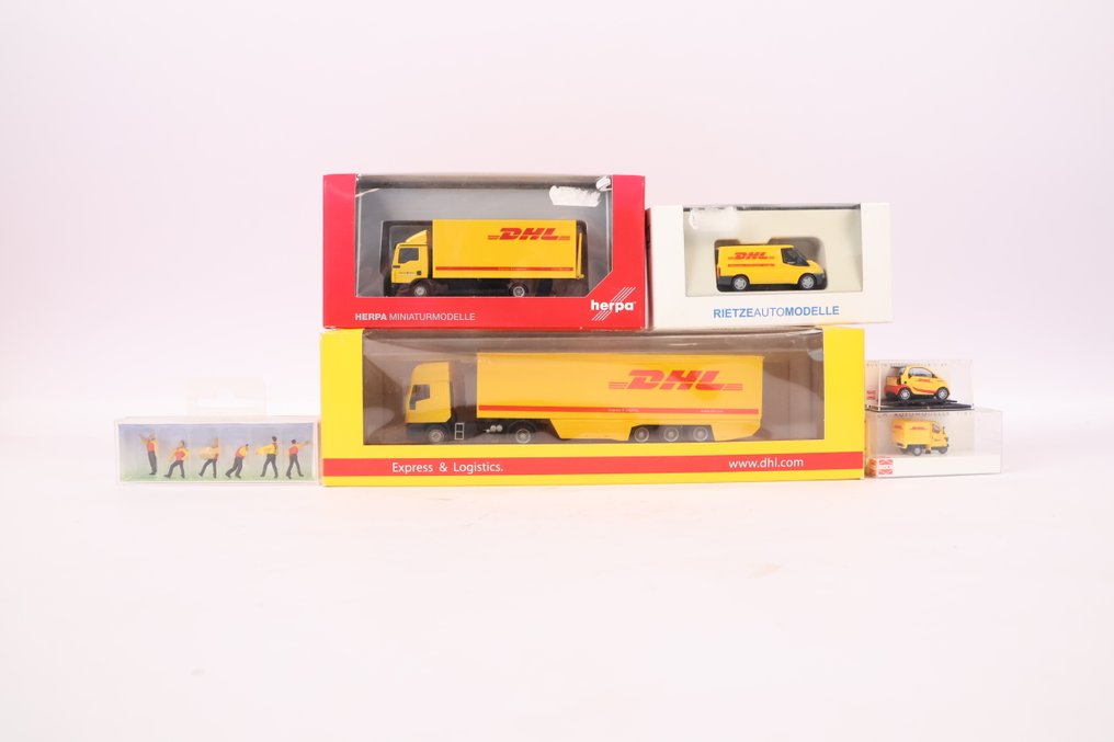 Herpa, Busch, Rietze, Faller H0 - 155564/48454/46187/151071/51500 - Οχήματα τρένων μοντελισμού (6) - Διάφορα οχήματα/εικονίδια DHL. #1.0