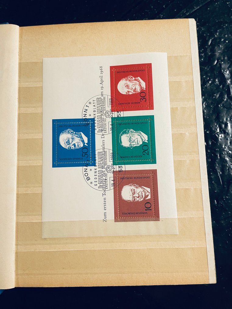 Wereld - Collectie / Uitzoeker Wereld #2.1