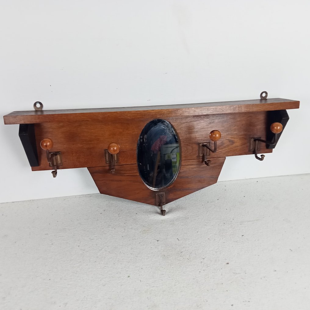 Cabide - Carvalho - Gancho com bola de madeira. #1.0