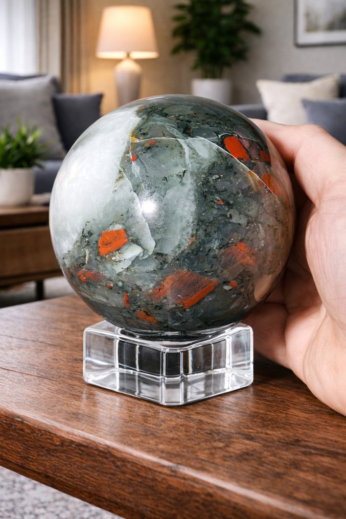 Sfera di giada heliotropo dal Sud Africa | Dragon Blood Stone | Ø 81mm- 750 g - (1) #1.0