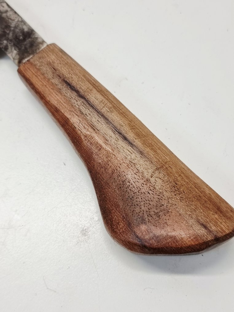 Fourreau de couteau - Belgique - 2024 #2.1