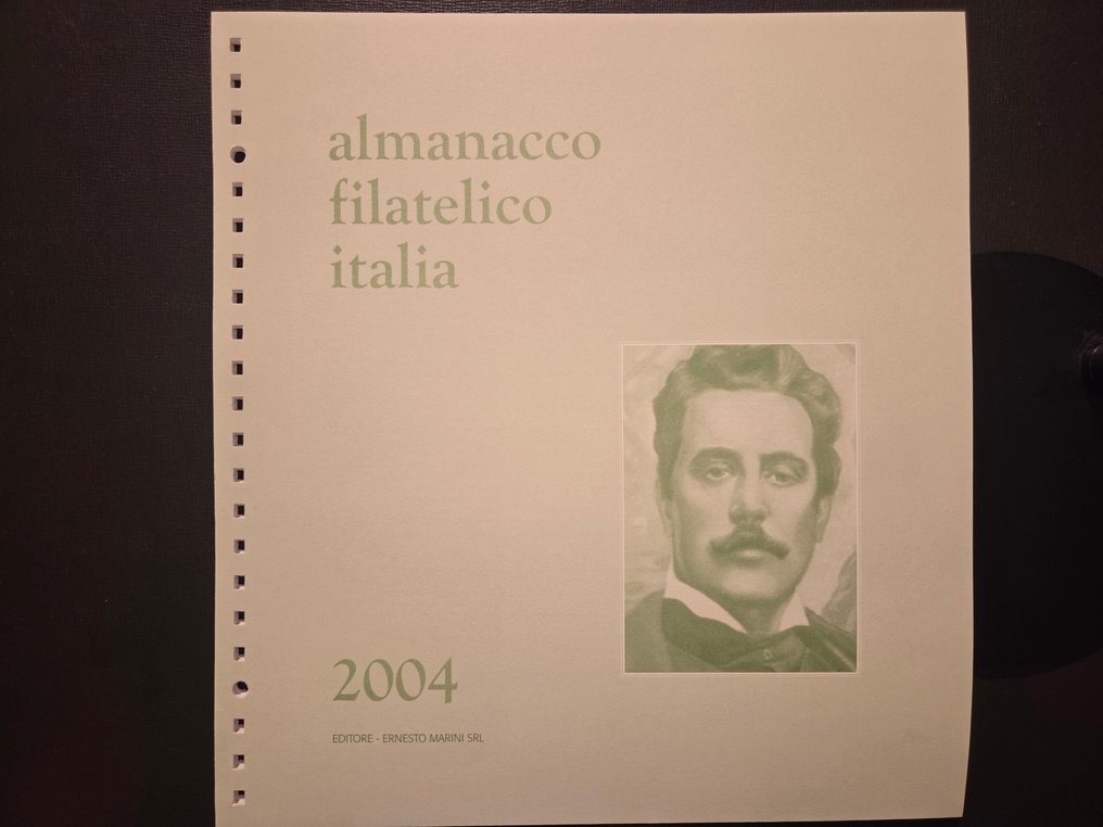 Italia 2004/2004 - Täydelliset vuoden 2004 postimerkit. - Vari #1.0