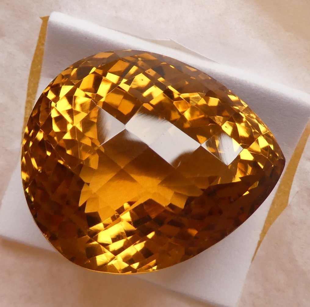 黄水晶  - 67.75 ct - 西班牙宝石学院（IGE） #1.0