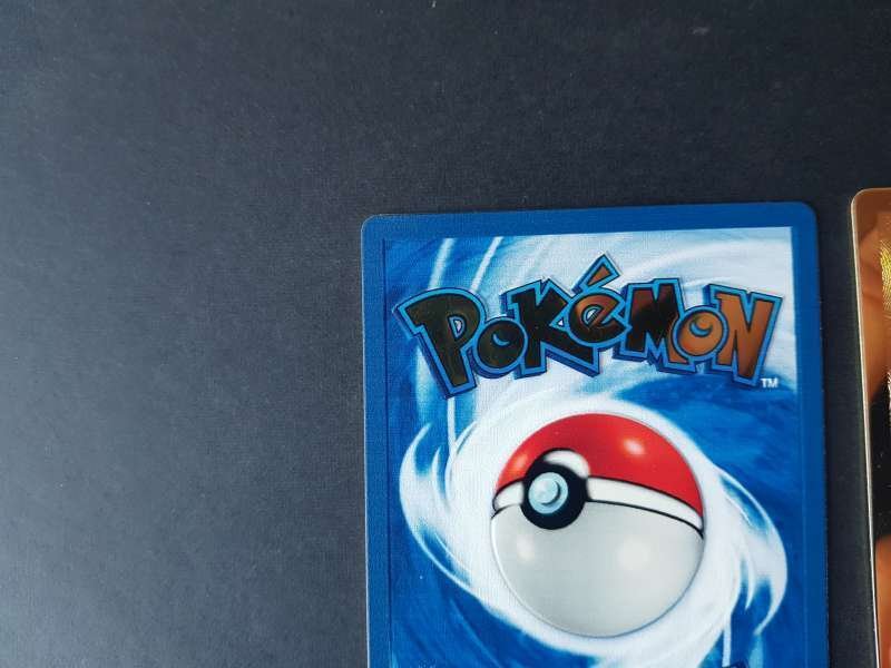 Pokémon - 2 Card - Pokemon celebrations gold Charizard &Pikachu #4.3