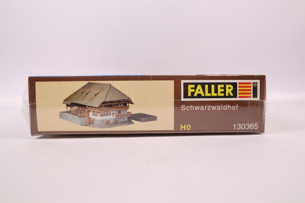 Faller H0 - 130365 - 模型火車建造工具 (1) - 黑森林农舍建筑套件 #1.0