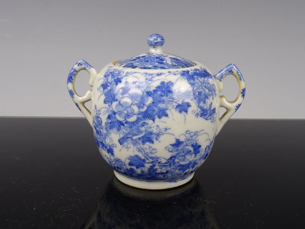 Purkki - Posliini - 1800-luku #1.0