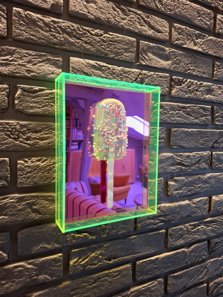 ELEMENTAL - Neon Ice Cream - Mirror edition #1.0