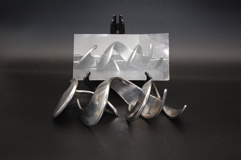 Konvolut 5 Elemente - Roberto Cordone (1941) - Skulptur, Movimenti Elicoidali III - 0 cm - Aluminium - 1988 #2.1