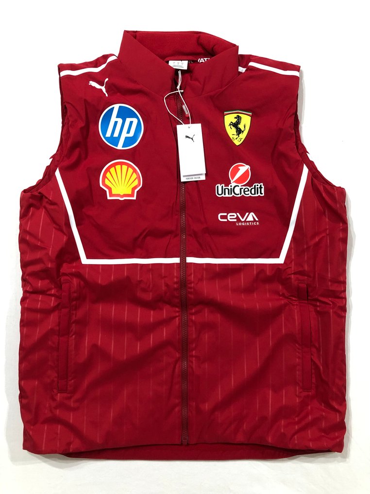 Ferrari - Formule 1 - Team Gillet - 2025 - Vêtements d'équipe #1.0