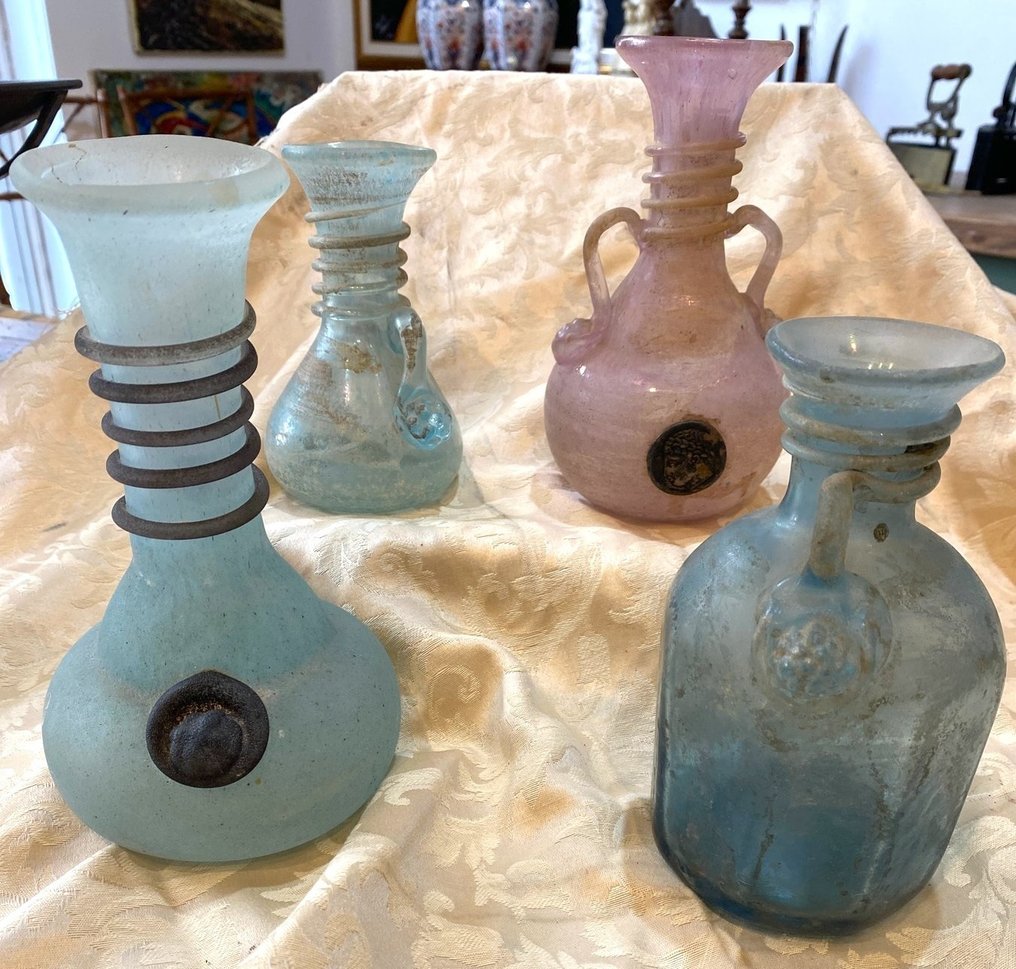 Vase en forme de bouteille (4)  - Verre #1.0