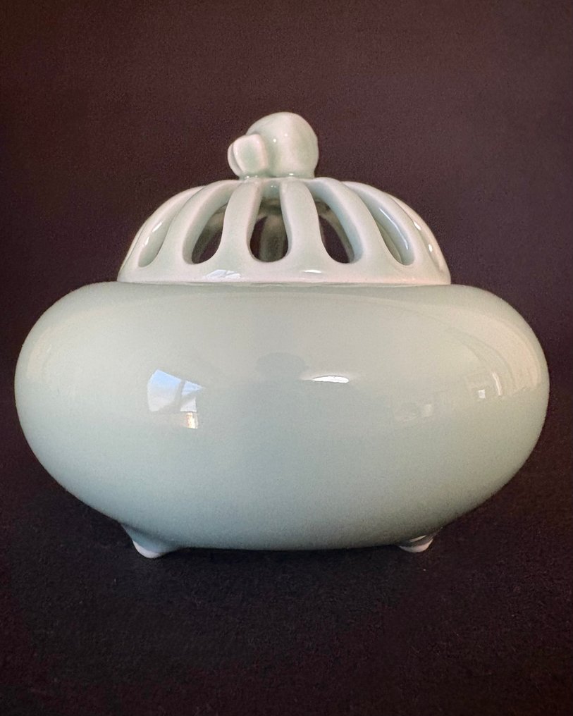 Ichikawa Susumu (Tozan) - 香炉 - 青瓷 #2.1