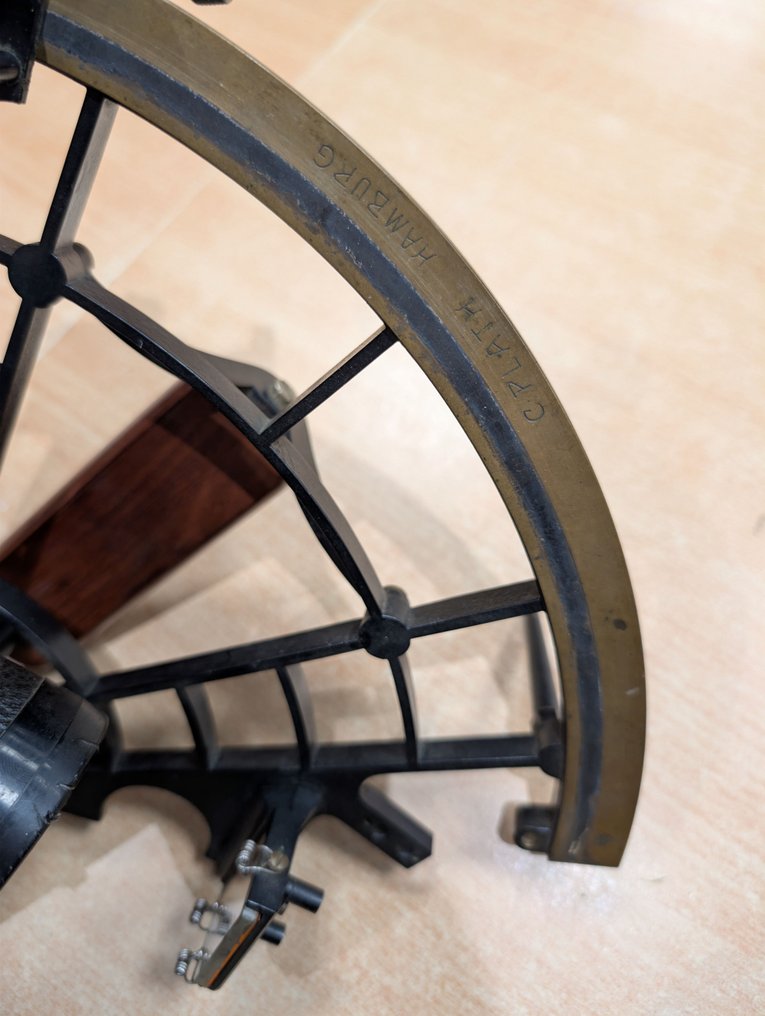 Εξάντας - Ορείχαλκος, Χάλυβας, Ξύλο, Γυαλί - C. Plath - Διαίρεση 400g Beck Kassel. #3.2